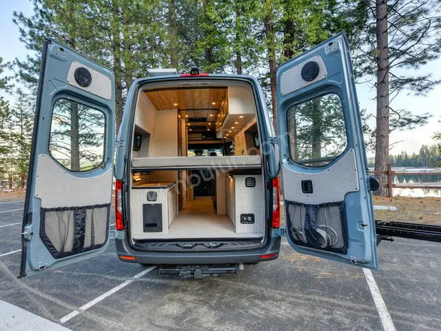 2024 Mercedes-Benz Citan Sport — İlk Elden