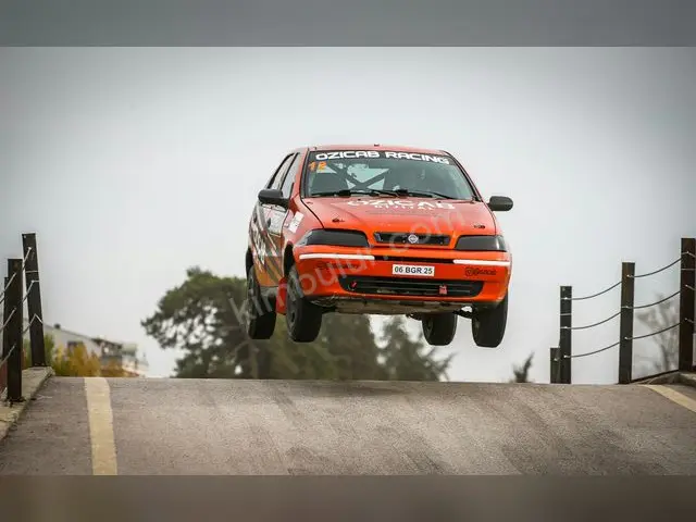 2022 Opel Style — Garaj Aracı — fotoğraf 4