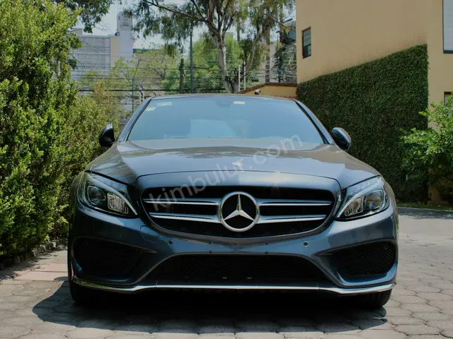 2010 Mercedes-Benz GLA Elite — Masrafsız — fotoğraf 2