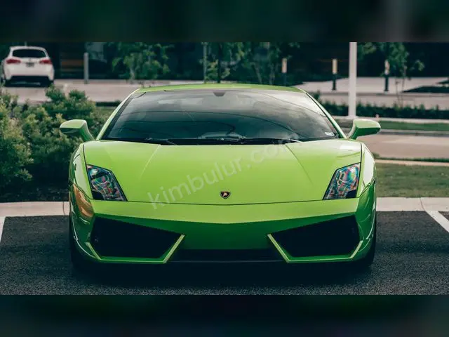 2020 Lamborghini Revuelto Premium — İlk Elden