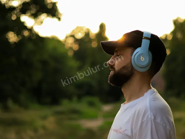 Pikap & Plak Çalar · Adapazarı — Yenilenmiş, Az Kullanılmış — fotoğraf 3