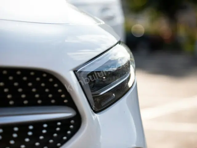 2025 Mercedes-Benz CLS Style — Masrafsız — fotoğraf 3