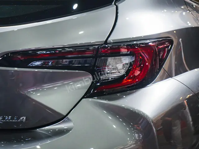 2023 Toyota Prius Premium — Tramer Kaydı Düşük