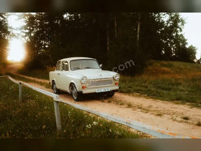2011 MINI Clubman Titanium — Değişensiz — fotoğraf 3