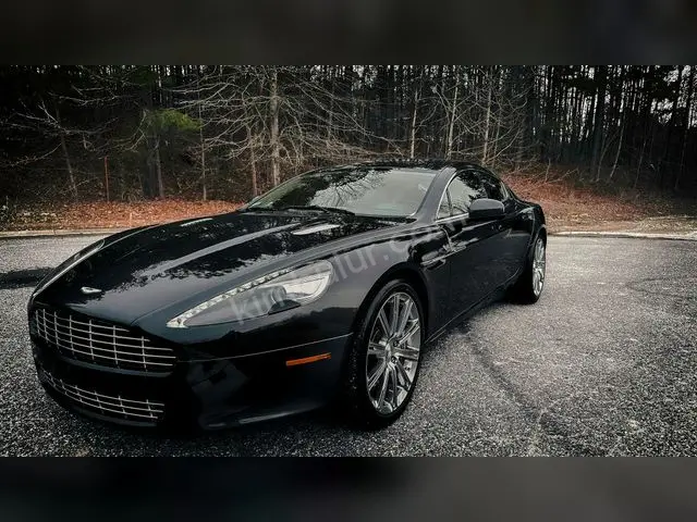 2024 Aston Martin Vantage Sport — Bakımları Yeni — fotoğraf 3