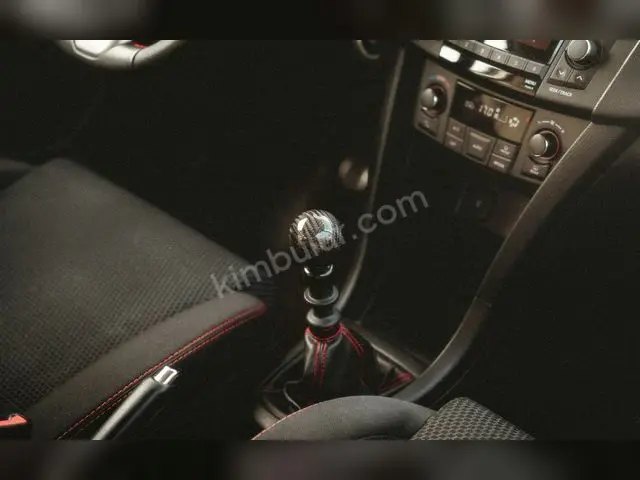 2010 Suzuki SX4 Titanium — Garaj Aracı — fotoğraf 2