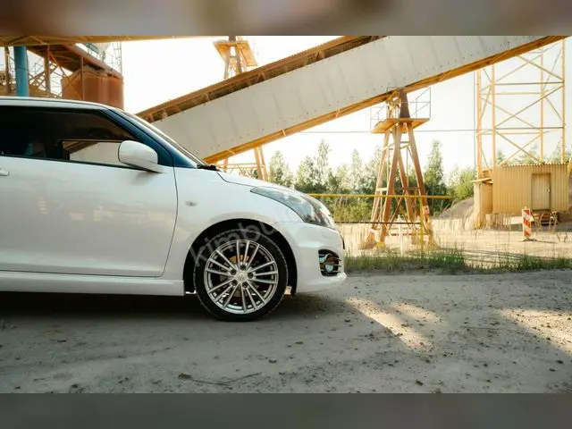 2023 Suzuki Baleno Elite — Tramer Kaydı Düşük