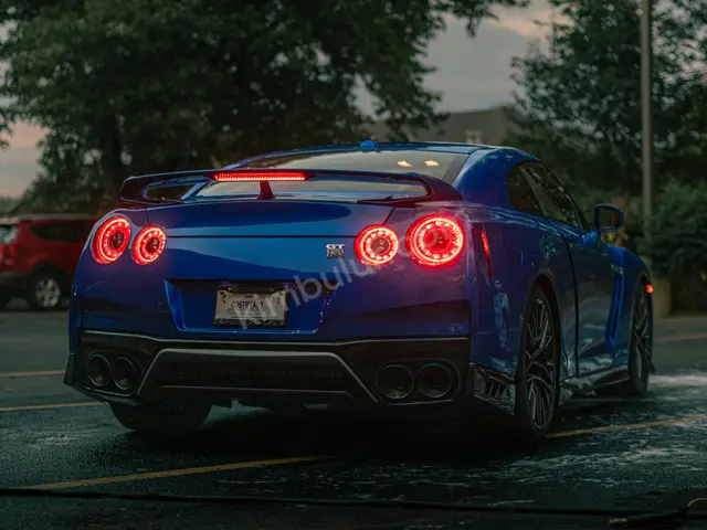 2019 Nissan 370Z Style — Garaj Aracı — fotoğraf 2