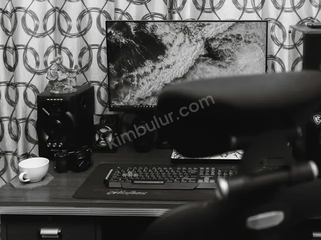Webcam & Mikrofon · Muratpaşa — Sıfır Gibi, Tüm Aksesuarlarıyla — fotoğraf 3