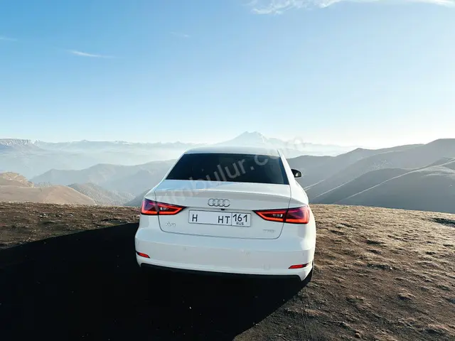 2015 Audi Q7 Elite — Tramer Kaydı Düşük — fotoğraf 3