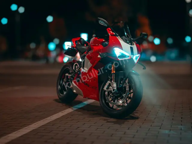 2019 Suzuki — Az Yakan