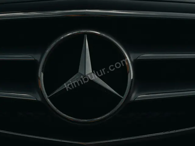 2016 Mercedes-Benz AMG GT Style — Tramer Kaydı Düşük — fotoğraf 4