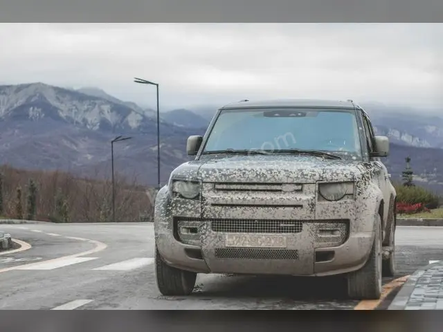 2017 Land Rover Range Rover Prestige — Değişensiz — fotoğraf 2