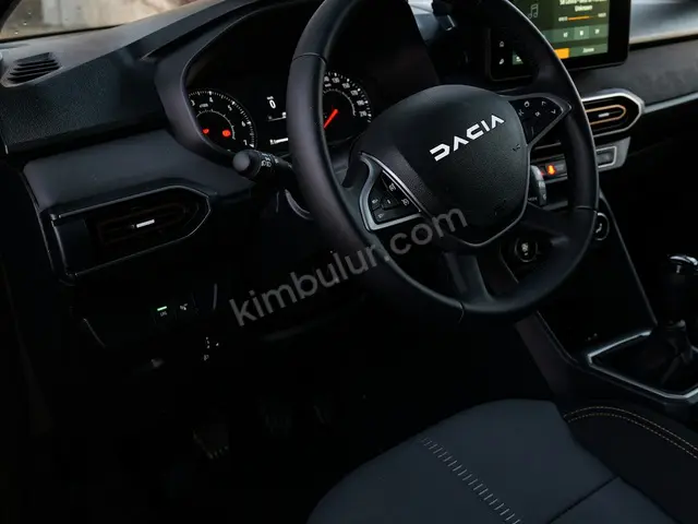 2023 Dacia Sandero Titanium — Ekspertiz Raporlu — fotoğraf 2