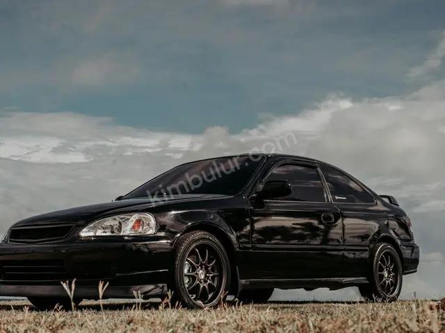 2013 Honda Accord Style — Garaj Aracı — fotoğraf 2