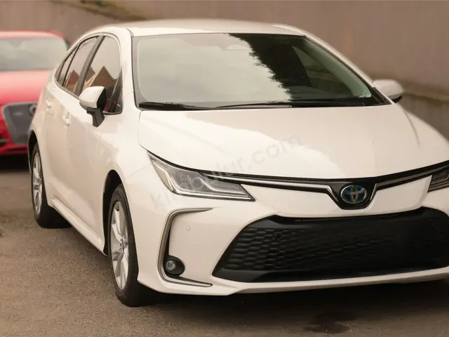 2010 Toyota Avensis Titanium — Bakımları Yeni