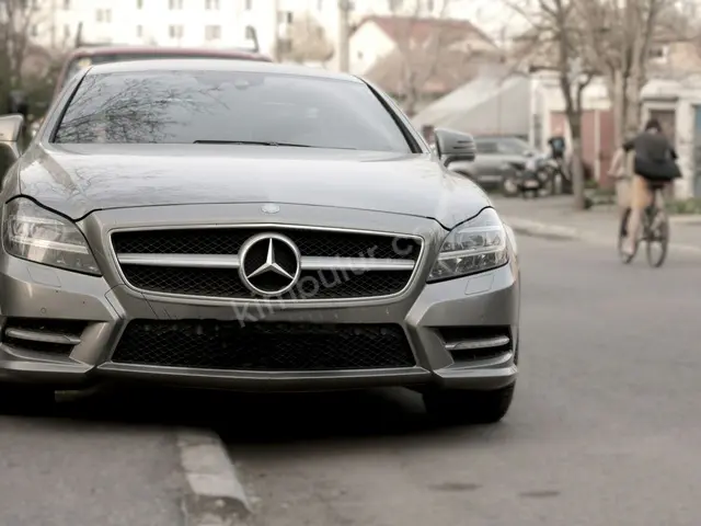 2024 Mercedes-Benz EQA Elite — Değişensiz — fotoğraf 2