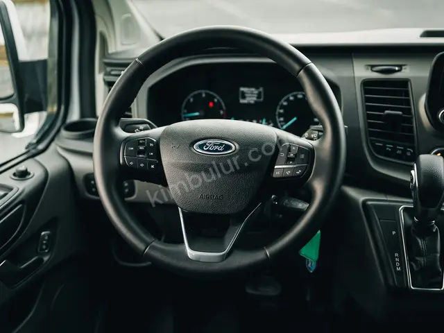 2023 Ford Focus Prestige — Bakımları Yeni — fotoğraf 4