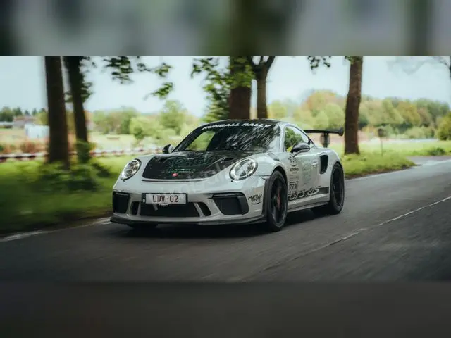 2021 Porsche Macan Executive — İlk Elden