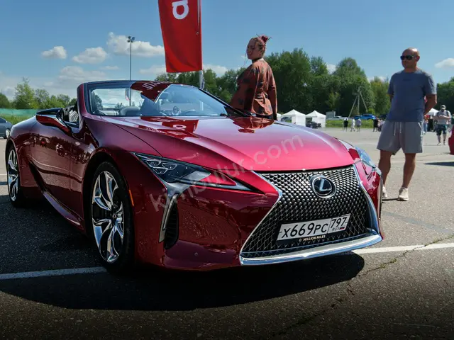 2016 Lexus LS Urban — Değişensiz — fotoğraf 2