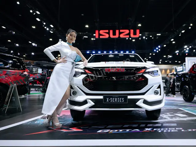 2018 Isuzu D-Max Comfort — Bakımları Yeni — fotoğraf 2