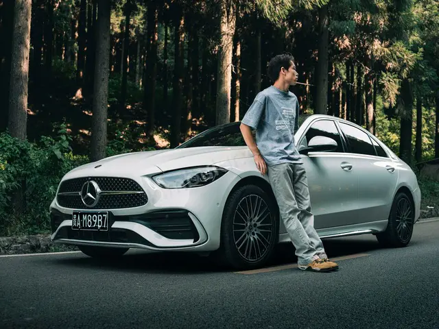 2022 Mercedes-Benz EQA Sport · Küçükçekmece — Tramer Kaydı Düşük — fotoğraf 2