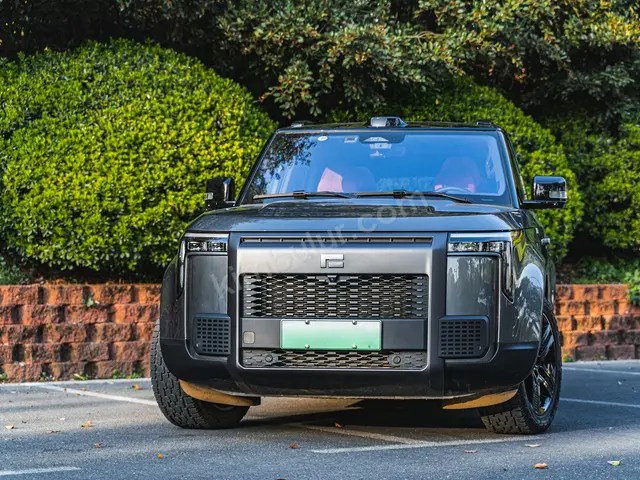 2019 Land Rover Range Rover Evoque Titanium — Garaj Aracı — fotoğraf 4