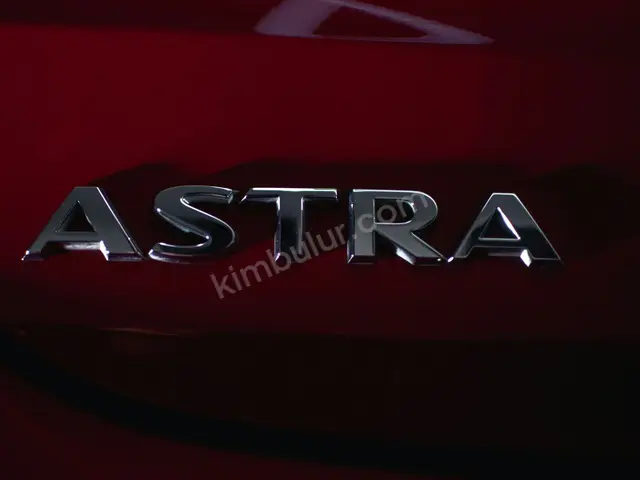 2021 Opel Crossland Titanium — Tramer Kaydı Düşük