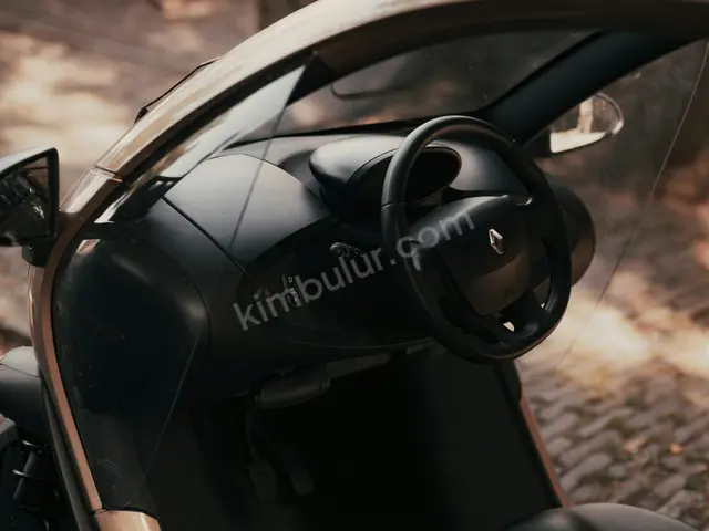 2019 Renault Laguna Design — İlk Elden