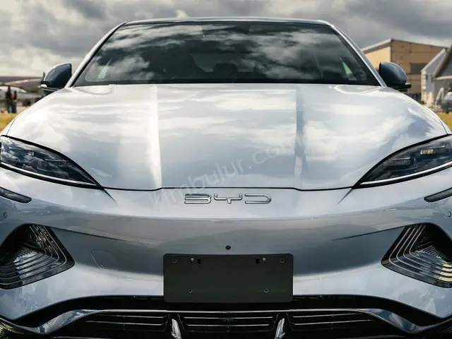 2013 BYD Tang Premium — Masrafsız — fotoğraf 4