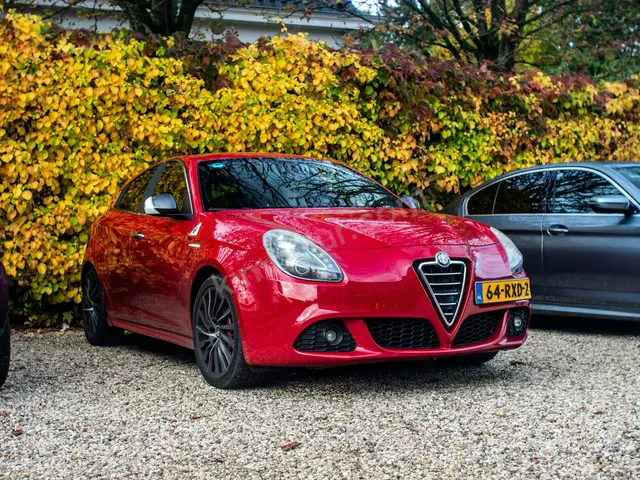 2013 Alfa Romeo MiTo Titanium — İlk Elden