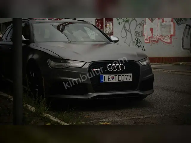 2018 Audi RS Serisi Titanium — Az Yakan