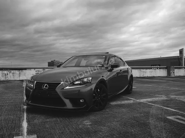 2015 Lexus IS Style — Masrafsız
