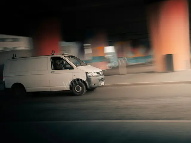 Satılık Otobüs · Merkez — 2021 Model, Otomatik — fotoğraf 4