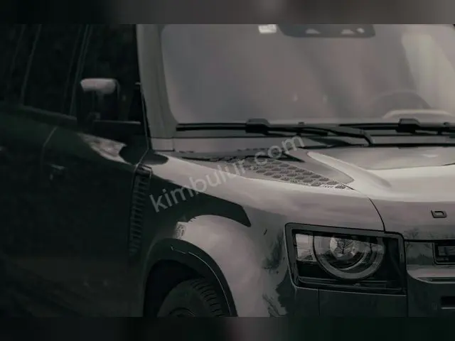 2015 Land Rover Defender Titanium — Bakımları Yeni