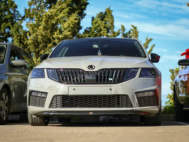 2012 Skoda Fabia Premium — Garaj Aracı — fotoğraf 3