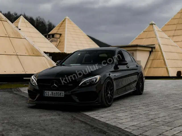2014 Mercedes-Benz GLE Elite — Masrafsız — fotoğraf 2