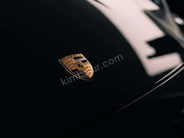 2022 Porsche Panamera Comfort — Ekspertiz Raporlu