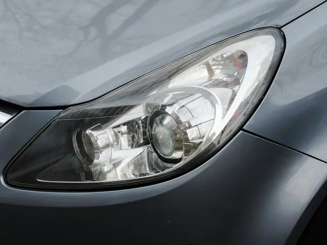 2013 Opel Comfort — Tramer Kaydı Düşük — fotoğraf 2