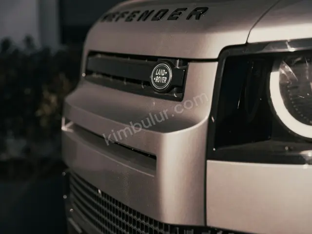 2012 Land Rover Range Rover Urban — Tramer Kaydı Düşük — fotoğraf 2