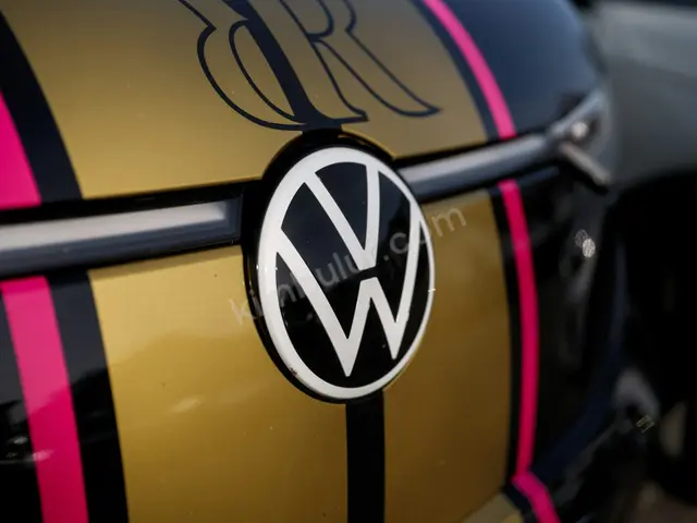 2010 Volkswagen Tiguan Style — Az Yakan
