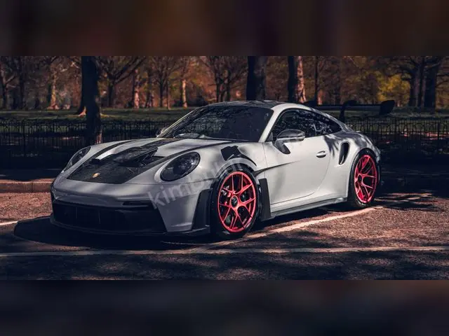 2018 Porsche Taycan Sport — Masrafsız — fotoğraf 3