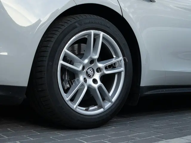 Jant & Lastik Takımı — Peugeot Uyumlu, Arızalı / Parça