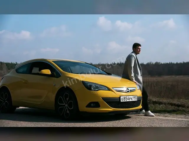 2025 Opel Kadett Comfort — Değişensiz