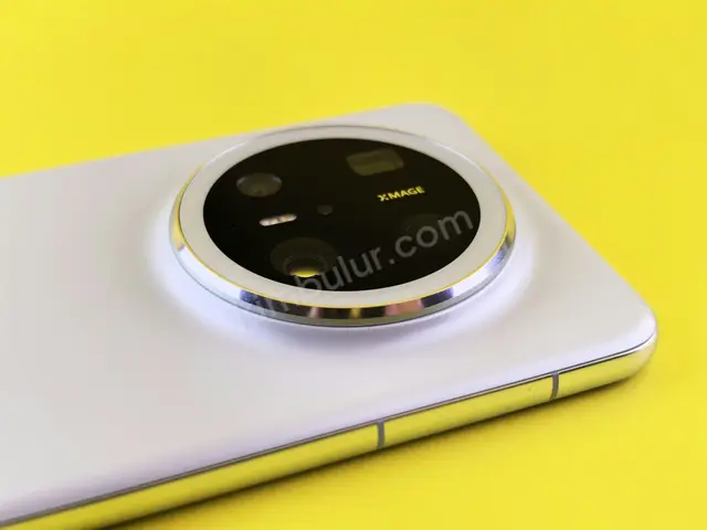 Powerbank · Şehzadeler — Arızalı / Parça, Tüm Aksesuarlarıyla