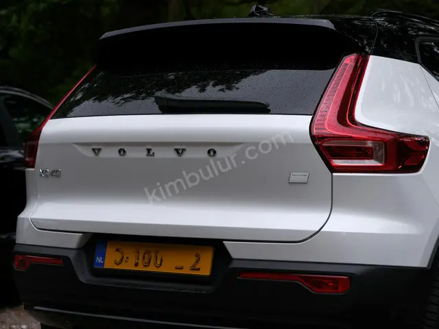 2018 Volvo V90 Prestige — Garaj Aracı — fotoğraf 2