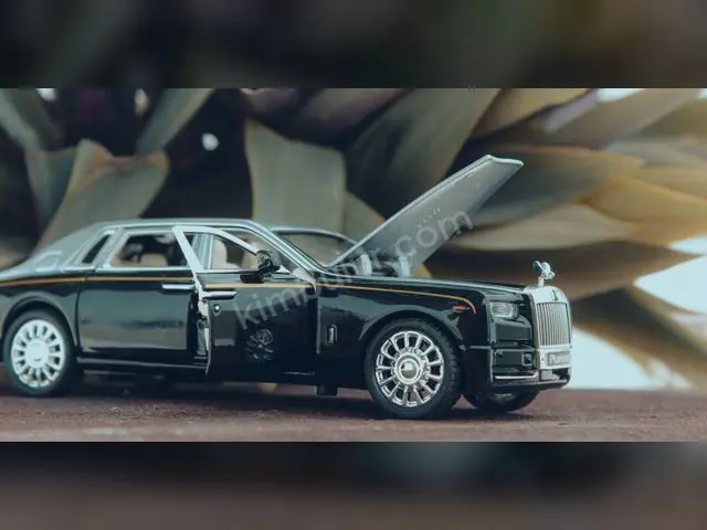 2022 Rolls-Royce Spectre Style — Garaj Aracı — fotoğraf 3