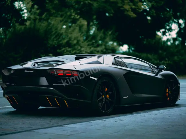 2022 Lamborghini Huracan Sport — Az Yakan