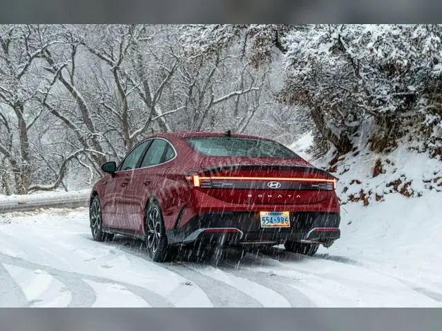 2014 Hyundai Design — Az Yakan