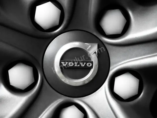 2017 Volvo V60 Prestige · Merkez — Ekspertiz Raporlu — fotoğraf 3